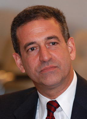 Feingold Top Choice of Wisconsin Democrats