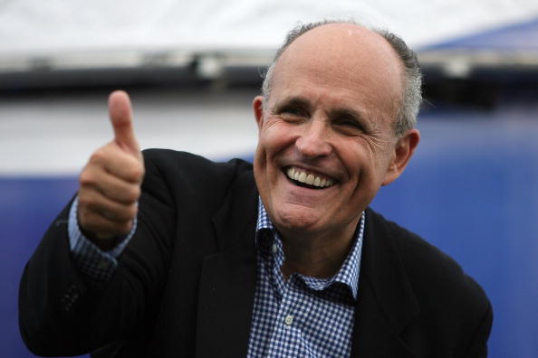 Giuliani Tours NH, Sounding More and More Like a Candidate